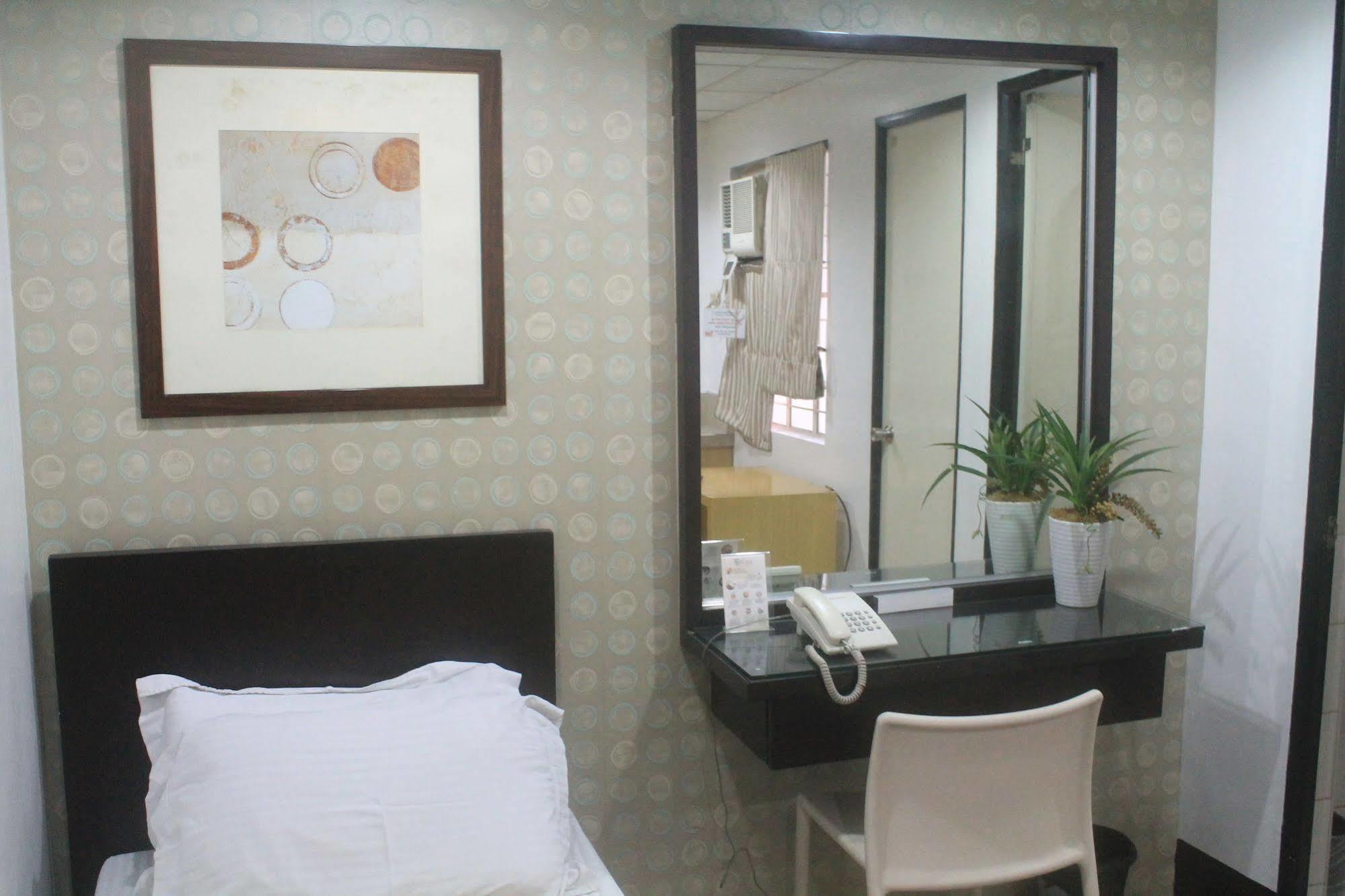 Orange Nest Hotel Μανίλα Εξωτερικό φωτογραφία