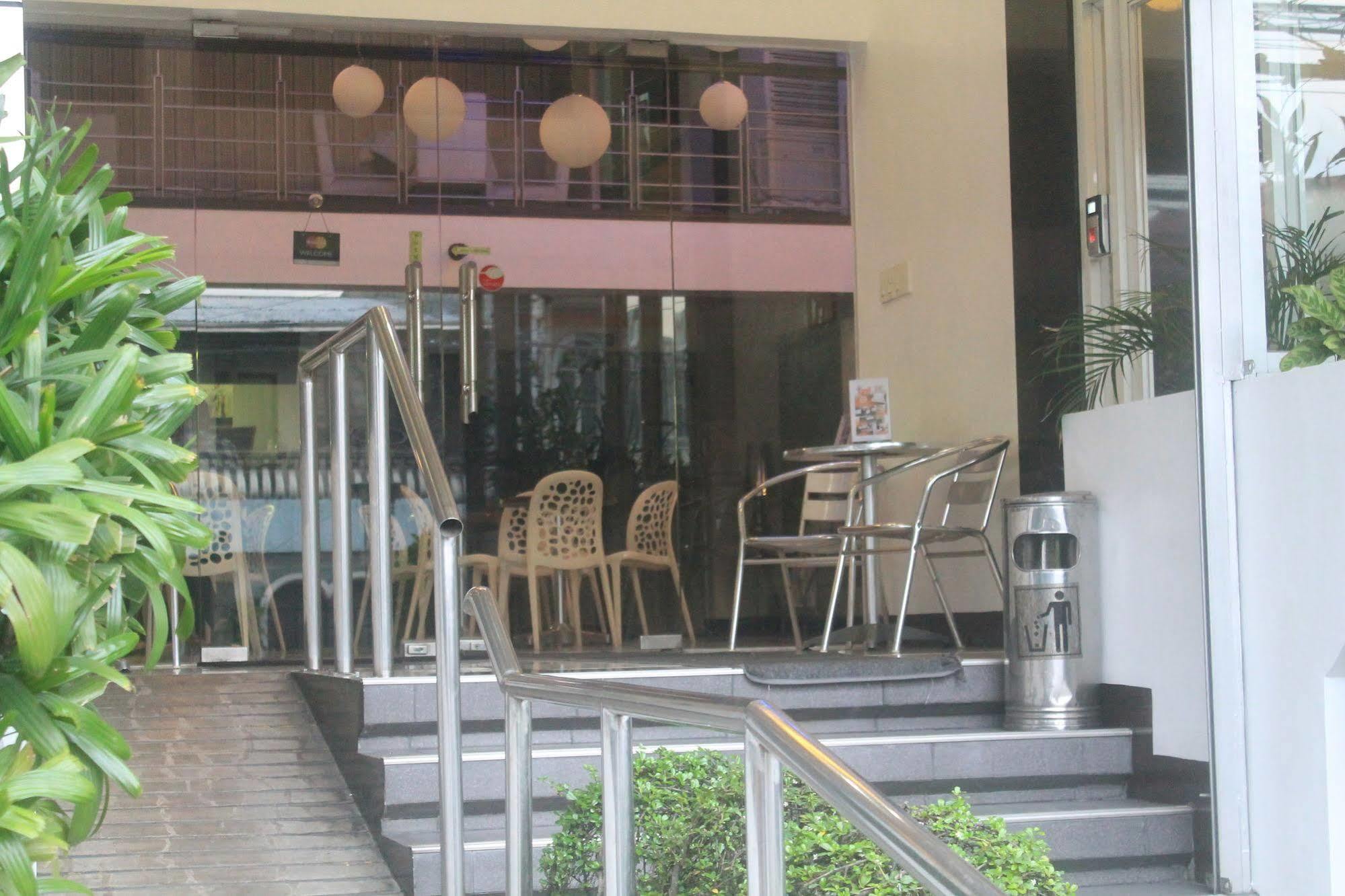 Orange Nest Hotel Μανίλα Εξωτερικό φωτογραφία